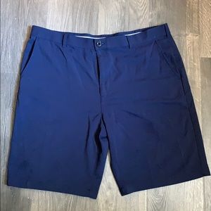 Izod men’s shorts